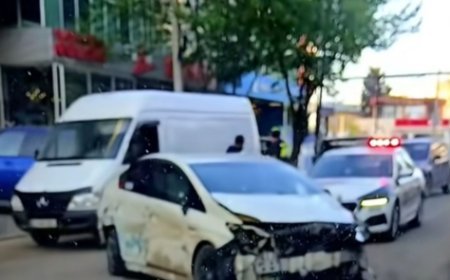 Marneulidə zəncirvari yol qəzası baş verib