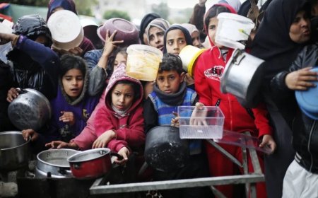 Qəzza zolağının ərzaq ehtiyatları tamamilə tükənib