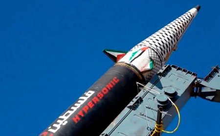 Husilər "Ben Qurion" hava limanına hipersəsli ballistik raketlə hücum ediblər