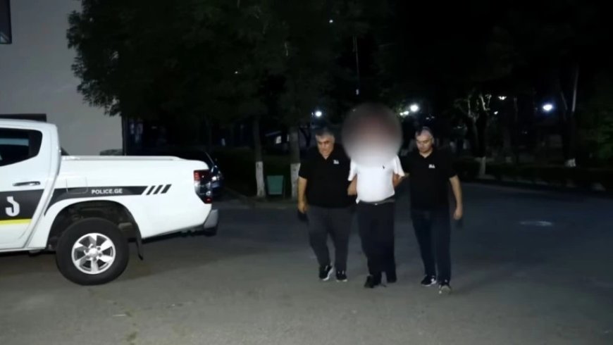 Soyuq silahla bıçaqlanma faktına görə bir nəfəri saxlayıb