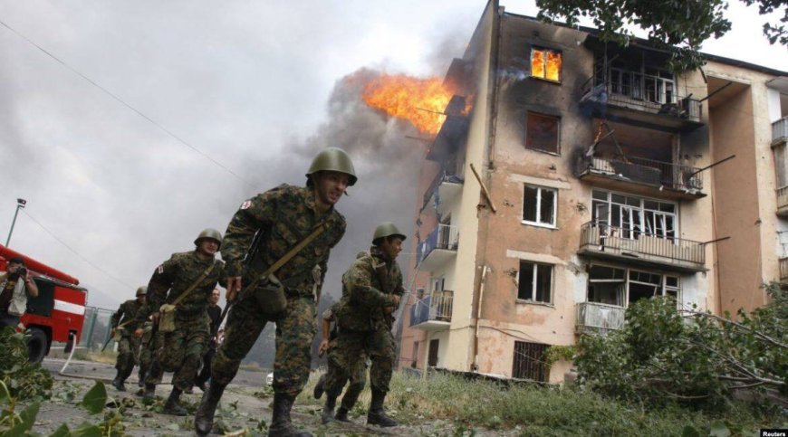İrakli Kobaxidze: 2008-ci ildə müharibəni Saakaşvili rejimi başlatdı
