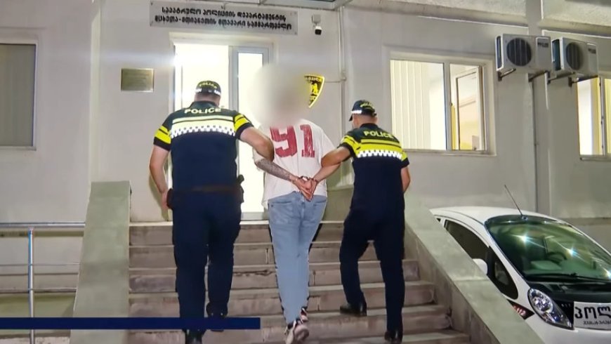 Gürcüstan sərhədində saxta sənəd təqdim edən və rüşvət vermək istəyən şəxs saxlanıldı