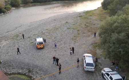 Kür çayında gənc oğlan axtarılır