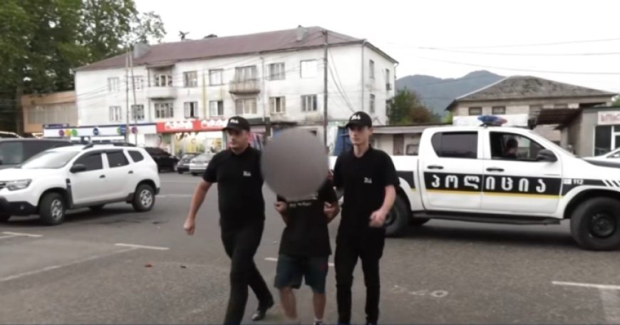 Quriyada gül mağazasından 30 min lari oğurlayan şəxs saxlanılıb