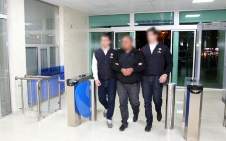 Rüşvət almaq faktı üzrə Axalkalaki bələdiyyəsinin nümayəndəsini saxladıq