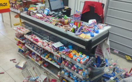 Mağazada yetkinlik yaşına çatmayanlar tərəfindən döyülən konsulant xəstəxanaya aparılıb