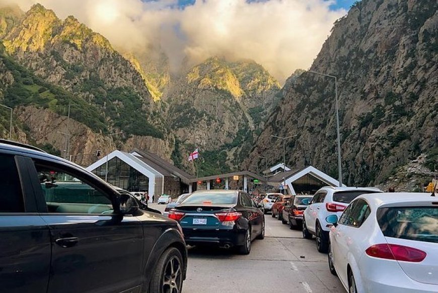 Uşaqlı rusları Gürcüstana buraxmırlar: Səbəb bəllidir