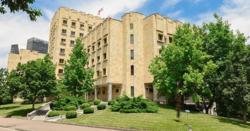 Azyaşlıya qarşı əxlaqsız davranışlara görə, Pensionerə cinayət işi açılıb