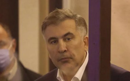 Saakaşvili həbsxanaya qaytarılıb