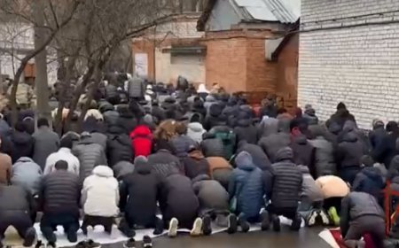 Rusiyada OMON məscidə belə soxuldu - VİDEO