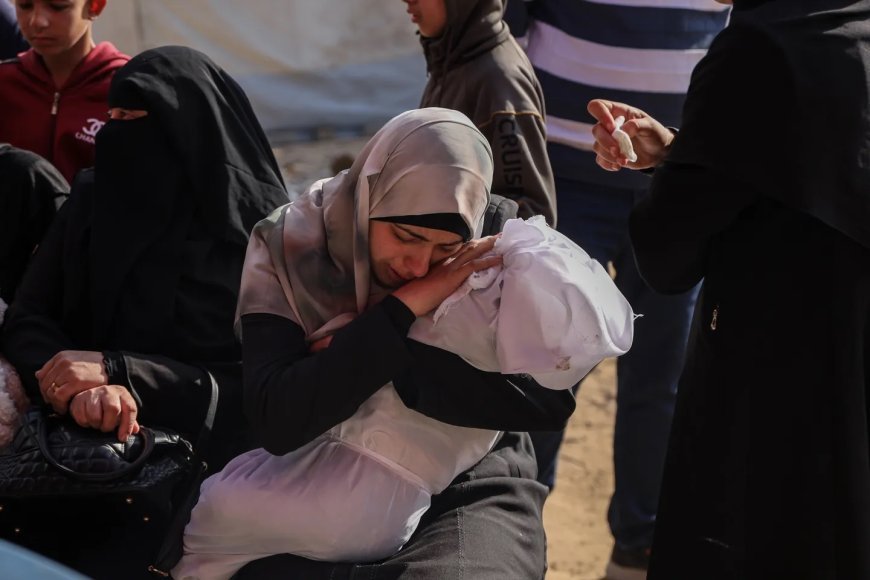 Qəzza soyqırımı qurbanlarının sayı artmağa davam edir