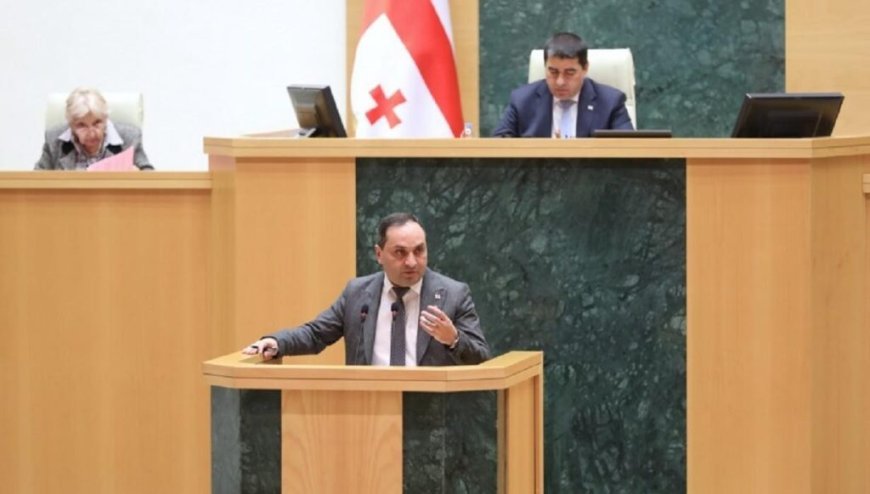 Parlament məktəbəqədər təhsil müəssisələrinin səlahiyyət müddətini dəyişdi