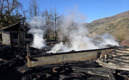 Gürcüstanda bu il ərzində ikinci məscid yanıb