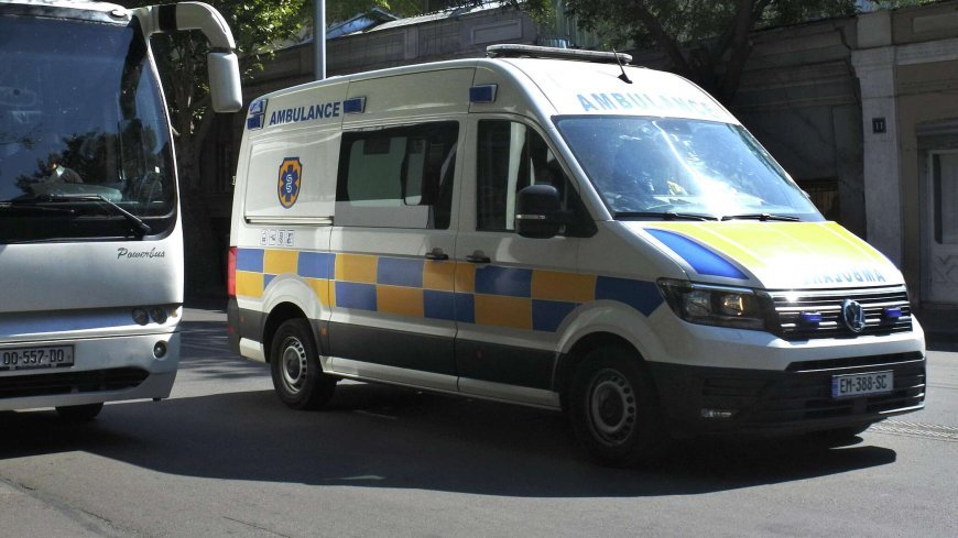 Zuqdidi şəhərində fəhlə elektrik cərəyanı vurması nəticəsində həyatını itirib