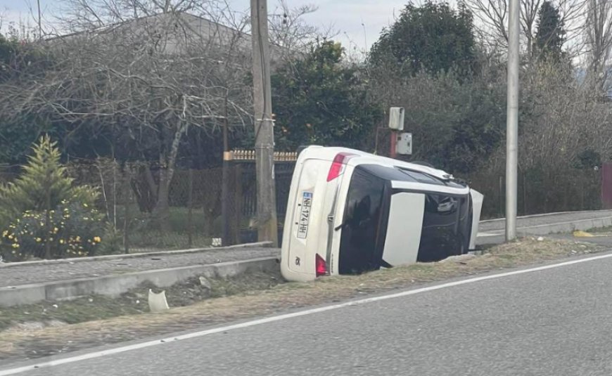 Zugdidi-Anakliya magistralında yol qəzası