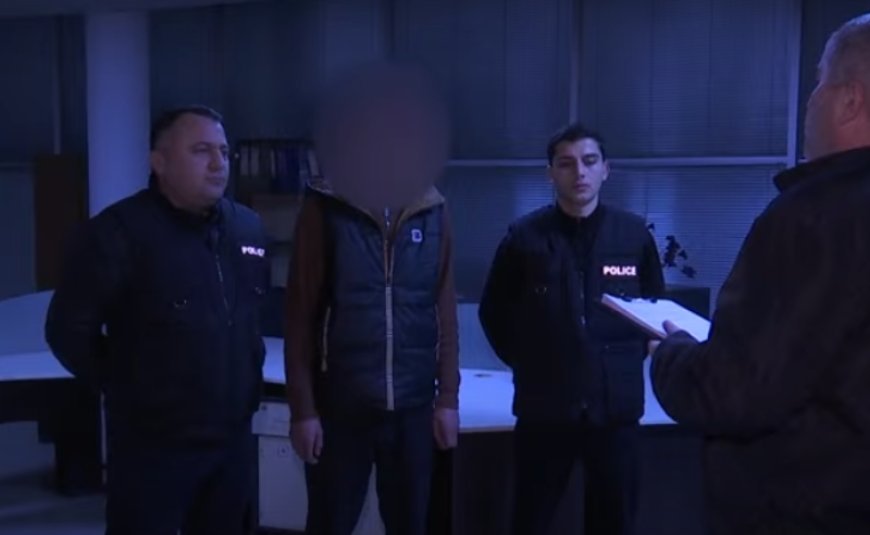 Marneulidə bıçaq hədəsi ilə soyğunçuluq-polis 1 nəfəri saxladı