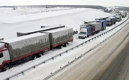 Gürcüstanı Rusiya ilə birləşdirən yol bağlanıb