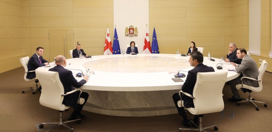 İrakli Kobaxidzenin rəhbərliyi ilə Hökumət Koordinasiya Komissiyasının ilk iclası keçirilib