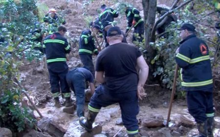 Gürcüstanda torpaq sürüşməsi olub, sakinlər təxliyə edilir