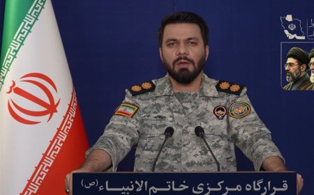 İran hərbi rəsmisi: ABŞ özü-özü ilə danışıqlar aparır