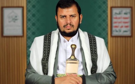 Husilərin lideri: "Yaxın Şərqdə döyüş əməliyyatlarına qoşulmağa hazırıq"