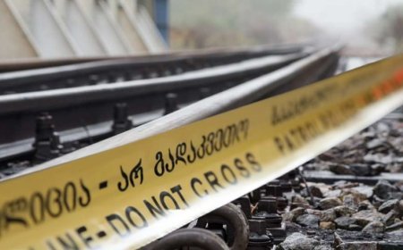 Kutaisidə qatarın vurduğu 10 yaşlı uşağın vəziyyəti stabilləşib