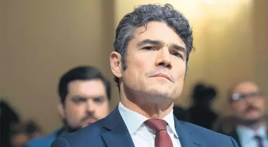 İrana görə Vaşinqtonda ilk istefa