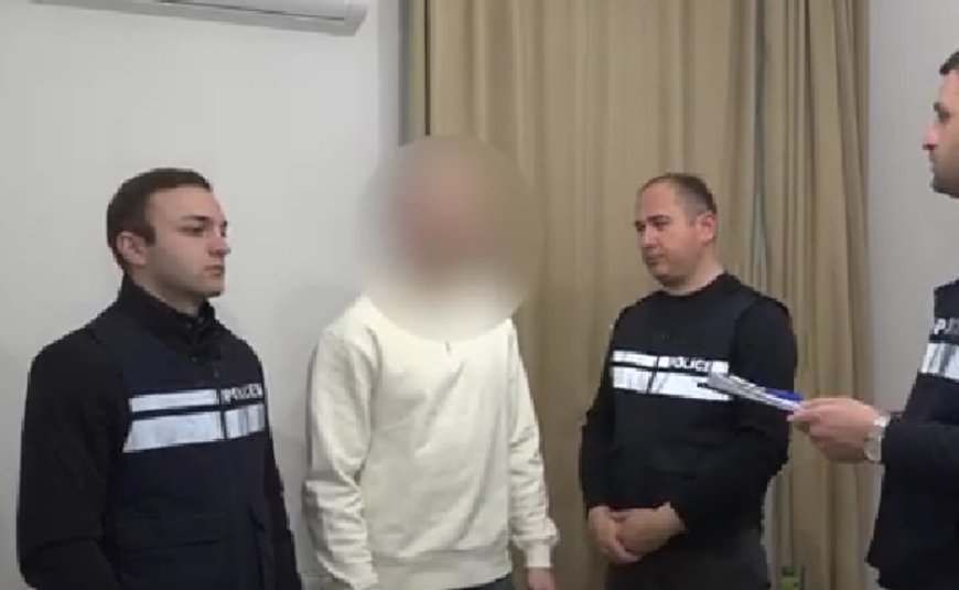 Tbilisidə narkotik şəbəkəsi ifşa olunub: 19 yaşlı gənc həmyaşıdını "kuryerliyə" məcbur edib