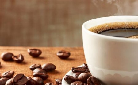 Hər gün müntəzəm qəhvə içmək ömrü iki il uzadır
