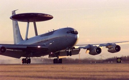 ABŞ-ın İranla müharibədə itirdiyi təyyarələrinin sayı...