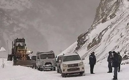 Yuxarı Lars yolu yenə bağlandı