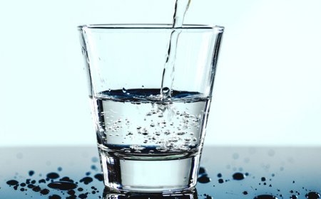 İsti havada içilməsi məsləhət görülməyən iki növ içki açıqlanıb