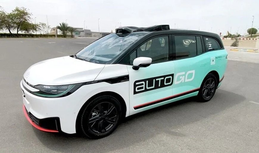 Çində sürücüsüz taksilər yolda qaldı