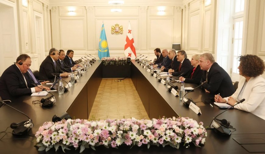 Tbilisidə Gürcüstan-Qazaxıstan görüşündə regional bağlantı və strateji tərəfdaşlıq gündəmə gəlib