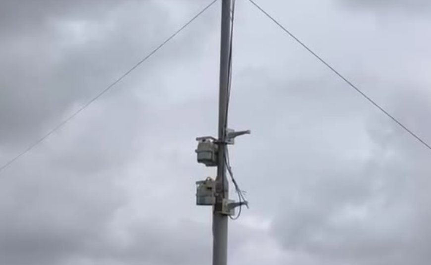 Kobuletidə yol kameraları atəşə tutulub