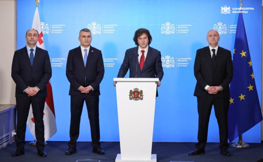 İrakli Kobaxidze: “Mamuka Mdinaradze daha yüksək posta təyin edilib”