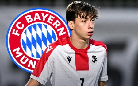 "Bavariya"dan sürpriz həmlə: Kvaratsxeliyanın qardaşını transfer edirlər