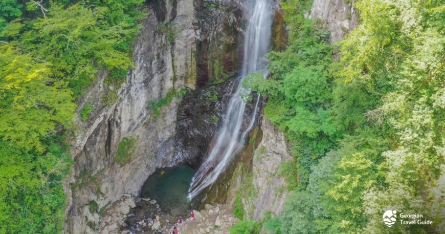 Acariyanın məşhur şəlaləsində itkin düşən əcnəbi turistin meyiti tapıldı