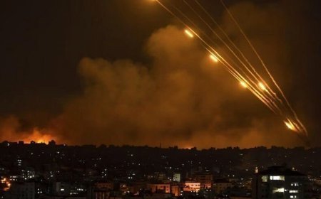 İran İsrailin iki hərbi bazasına zərbələr endirdi