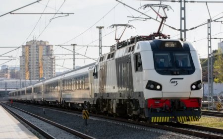 Bakı-Tbilisi-Bakı qatarına əlavə vaqonlar qoşulacaq