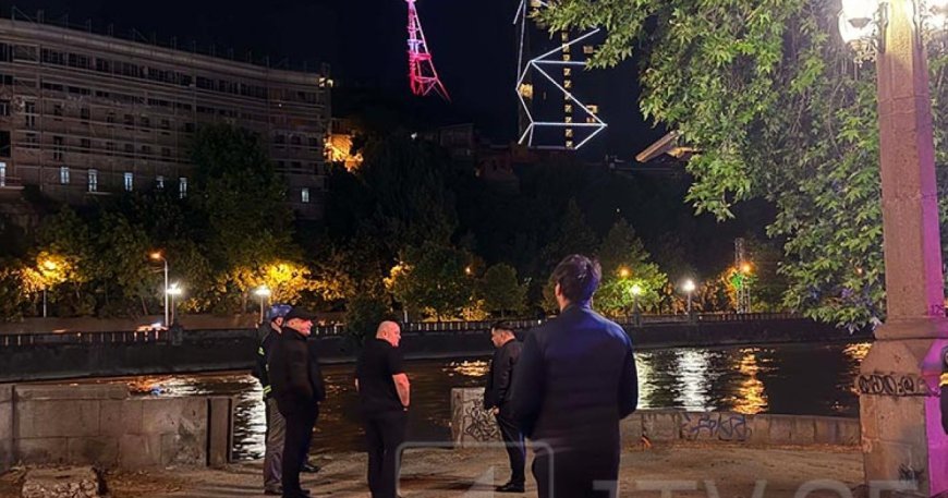 Tbilisidə avtomobil Kür çayına düşdü