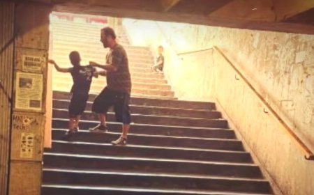 Delisi metrosu yanında uşaqları dilənməyə məcbur edən kişi ilə bağlı polis araşdırmaya başladı