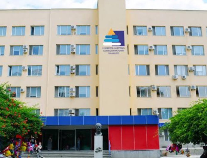 Bağçalardakı zəhərlənmə: Klinikalarda olan azyaşlıların sayı artır